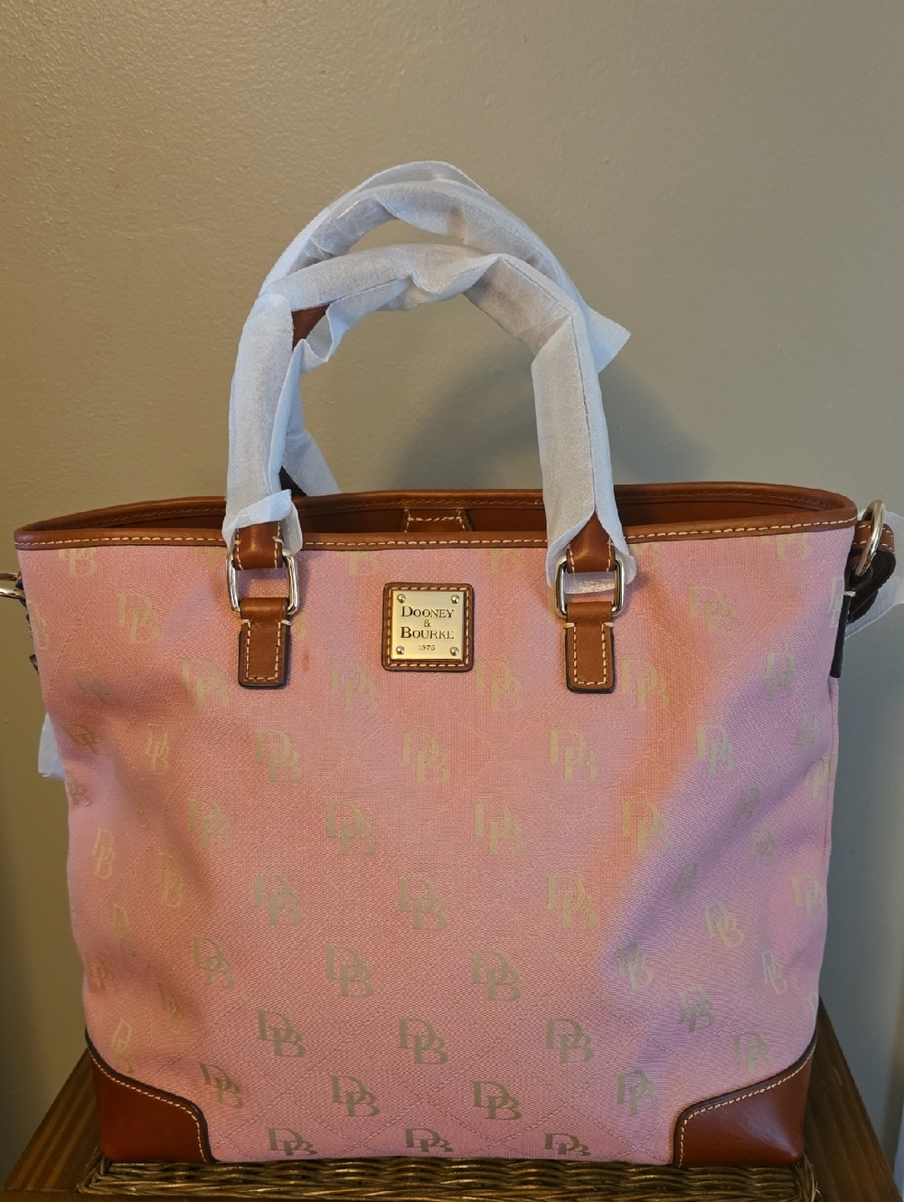 Dooney & Bourke Chelsea Shopper Tote, Handbag